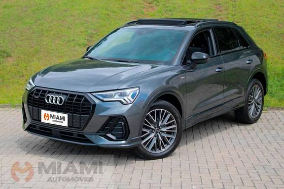 AUDI Q3 2.0 40 TFSI GASOLINA PERFORMANCE BLACK QUATTRO TIPTRONIC AUDI Q3 2.0 40 TFSI GASOLINA PERFORMANCE BLACK QUATTRO TIPTRONIC